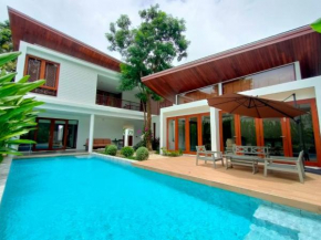 Pranaluxe 4 Bedroom Pool Villa C6